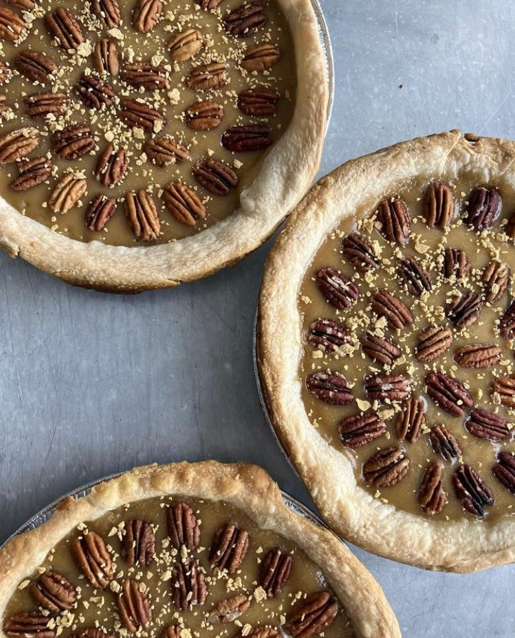Maple syrup and pecan pie (pie crust with wheat flour)